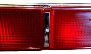 Faro Trasero Fiat 125 Coupe Izquierdo Metal