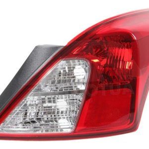 Faro Trasero Nissan Versa 2012 A 2019 Derecho