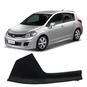 Moldura Parabrisa Nissan Tiida Izquierda