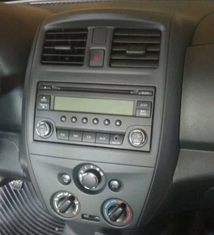 Radio Nissan Versa Frontier D23 Original - Imagen 2