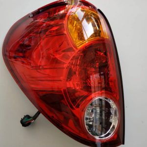 Faro Mitsubishi L200 2006 A 2015 Izquierdo